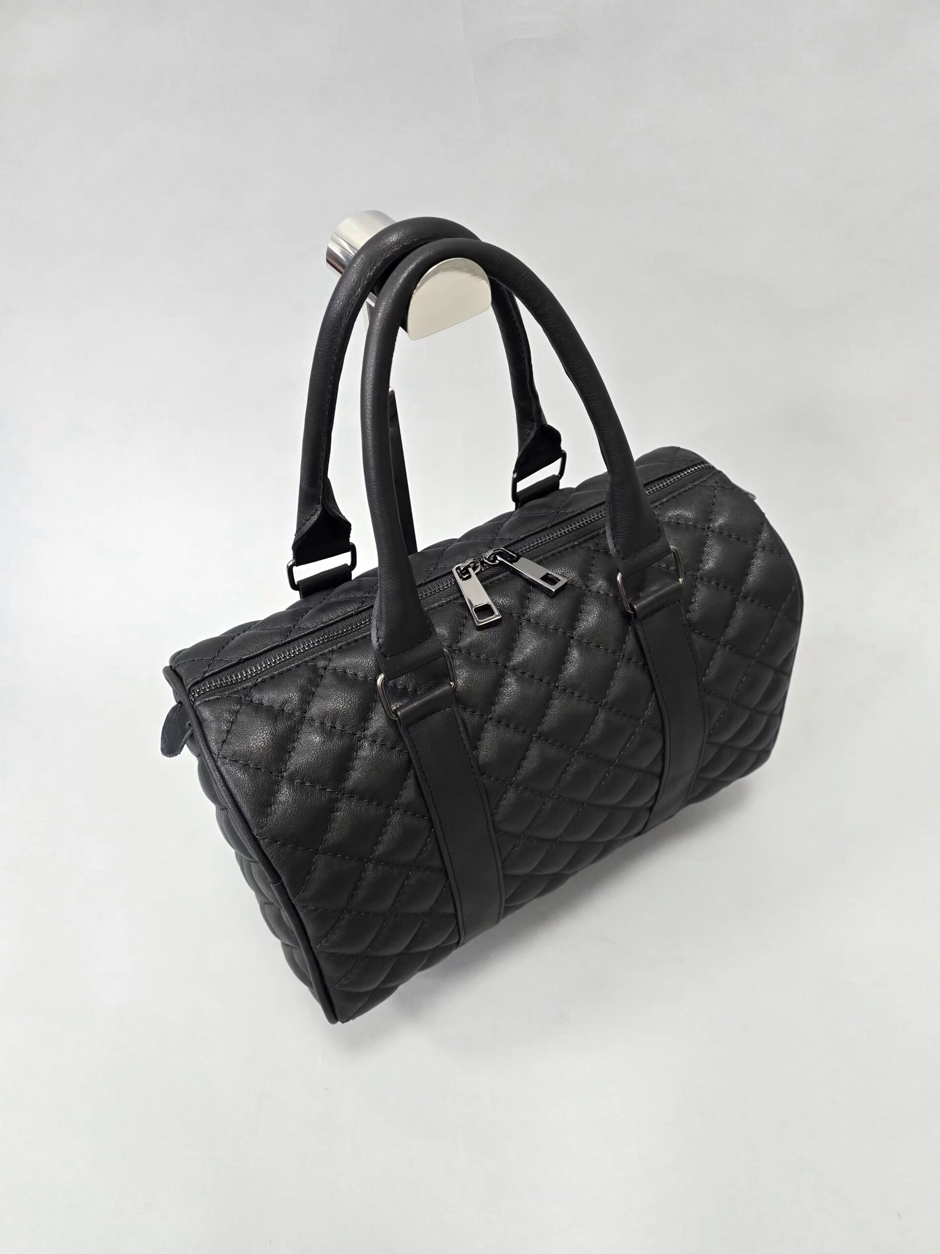 Rankų darbo odinė moteriška rankinė „Erla” - Image 5